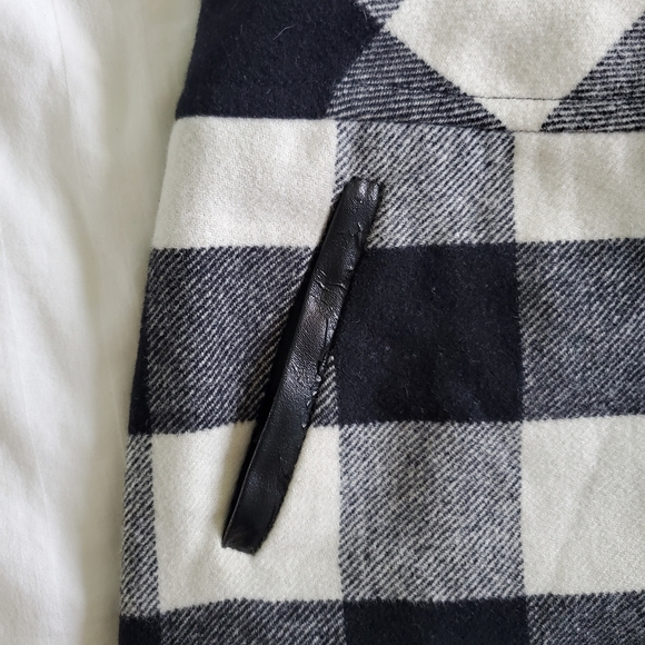 Talbots Boot Skirt Size 6P - Picture 6 of 11